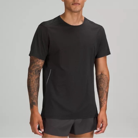 Lululemon Fast Free Short Sleeve Shirt Grey Size Large - Picture 1 of 6